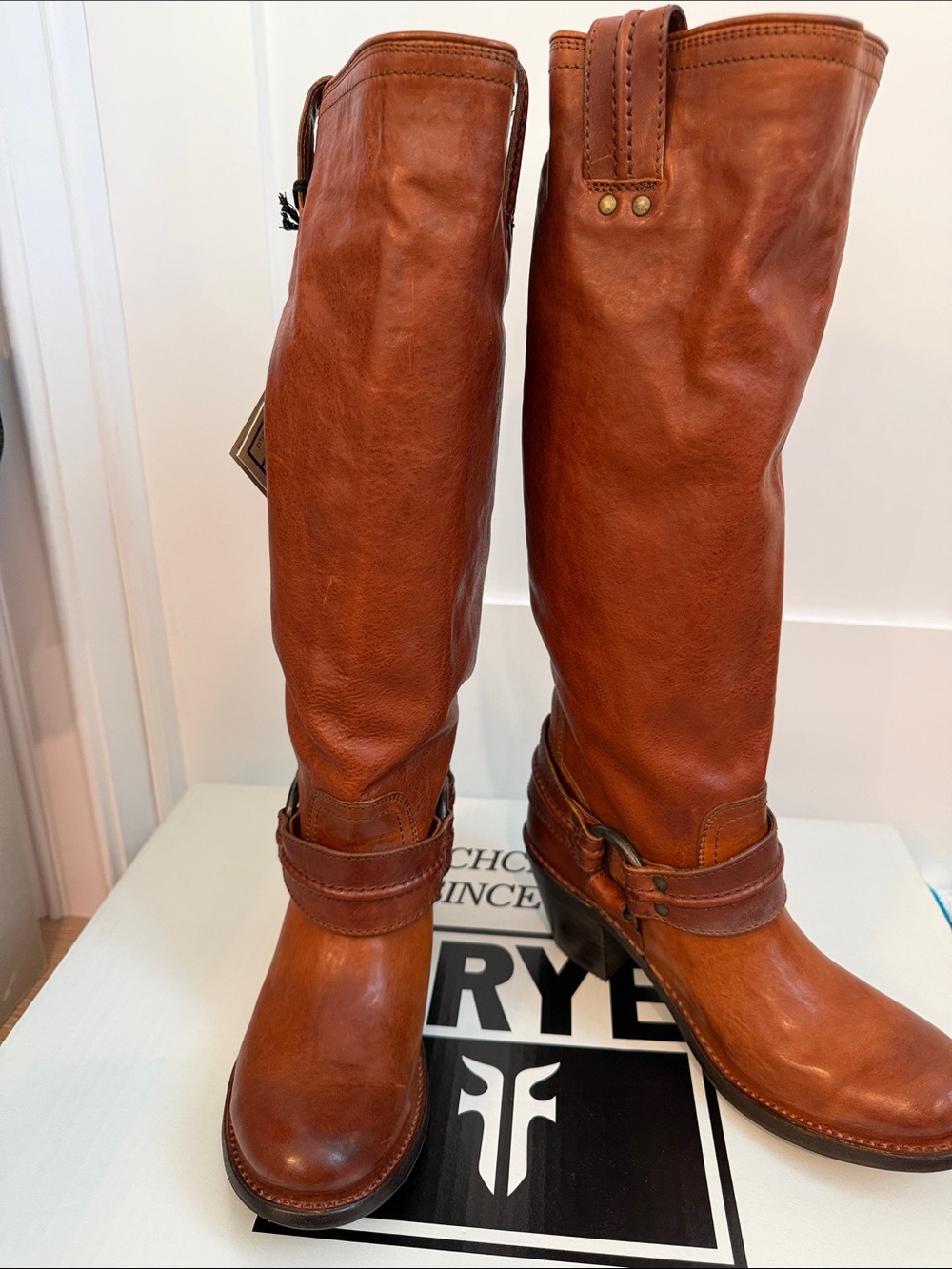 New Authentic Frye Carmen Harness Tall Boots Whiskey 77848 size 8